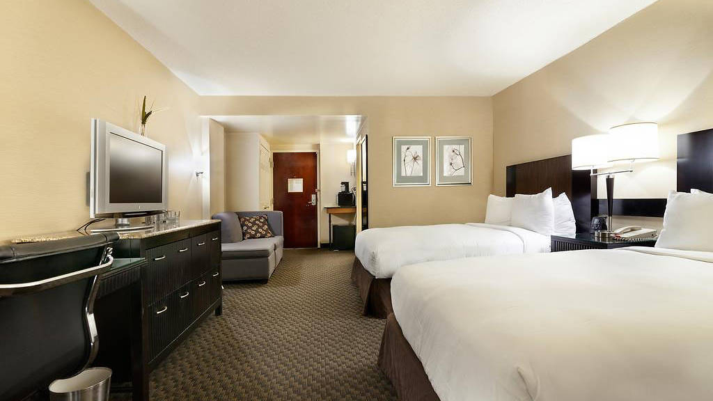 Radisson JFK Airport Hotels In Queens New York